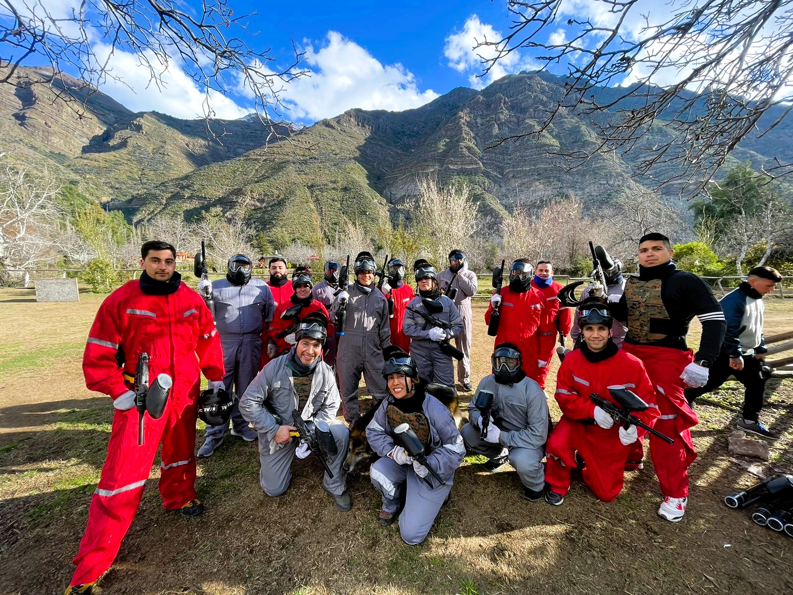 Actividad de equipo Entix en paintball